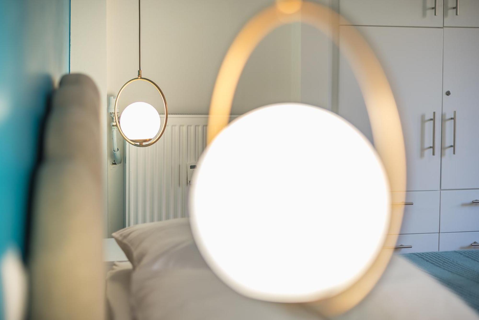 Modern Apartment 200M From Acropolis 100Mbps Netflix アテネ エクステリア 写真